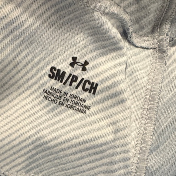 Under Armour Blue and White Athletic Shorts small - Picture 6 of 6